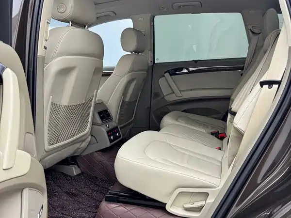Audi Q7 2014