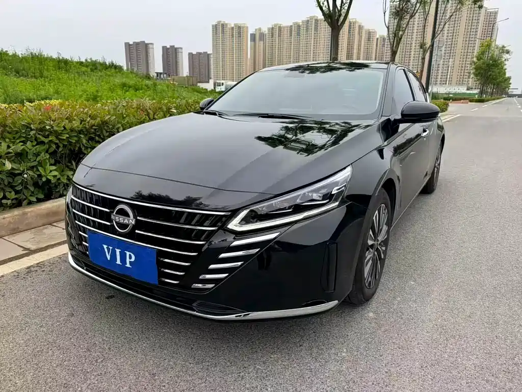 Nissan Teana 2024