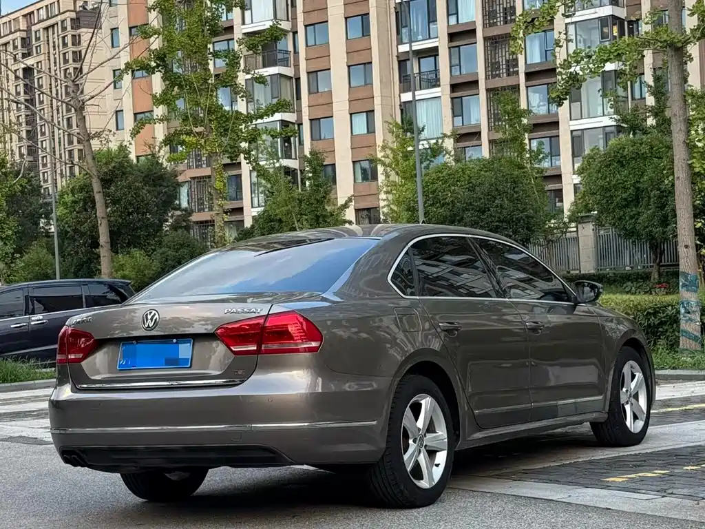 Volkswagen Passat 2012