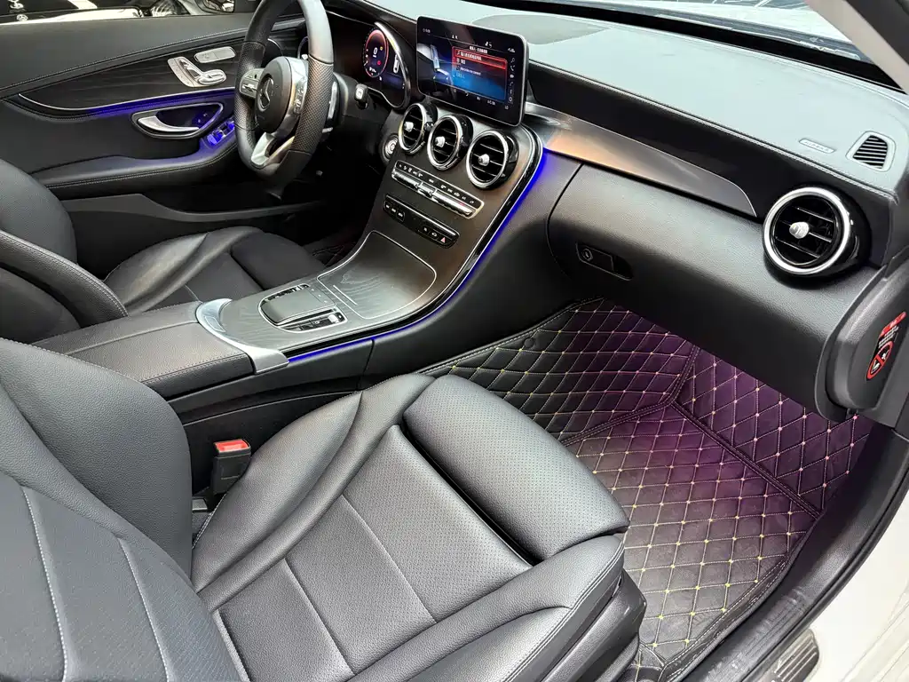 Mercedes-Benz C-Class 2020