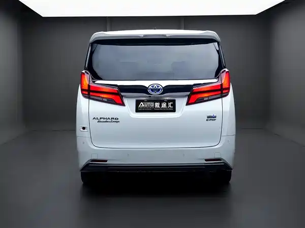 Toyota Alphard 2020