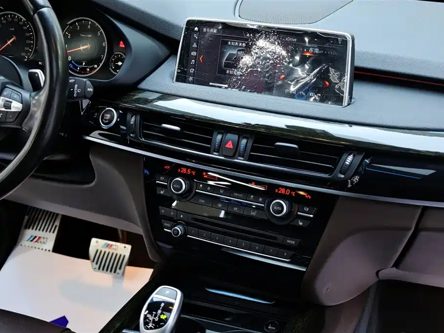 BMW X5 2019 — фото 19