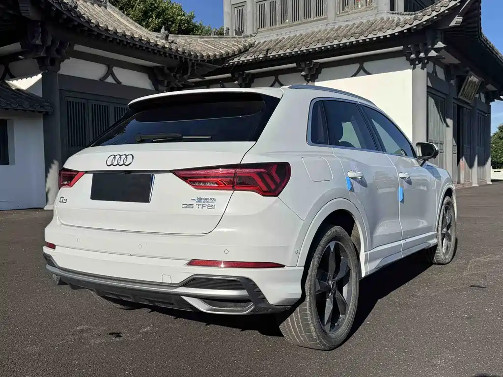 Audi Q3 2021