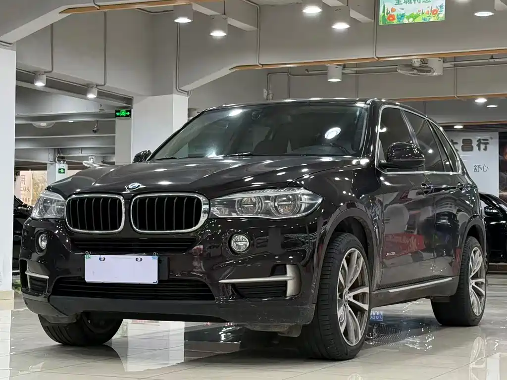 BMW X5 2017 — фото 1