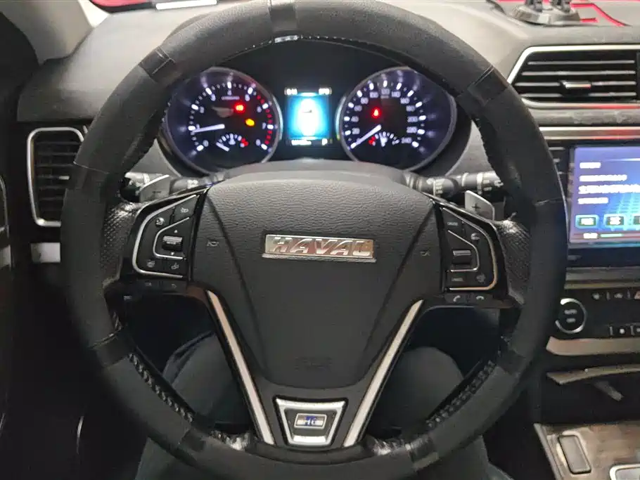Haval H6 Coupe 2016 — фото 15