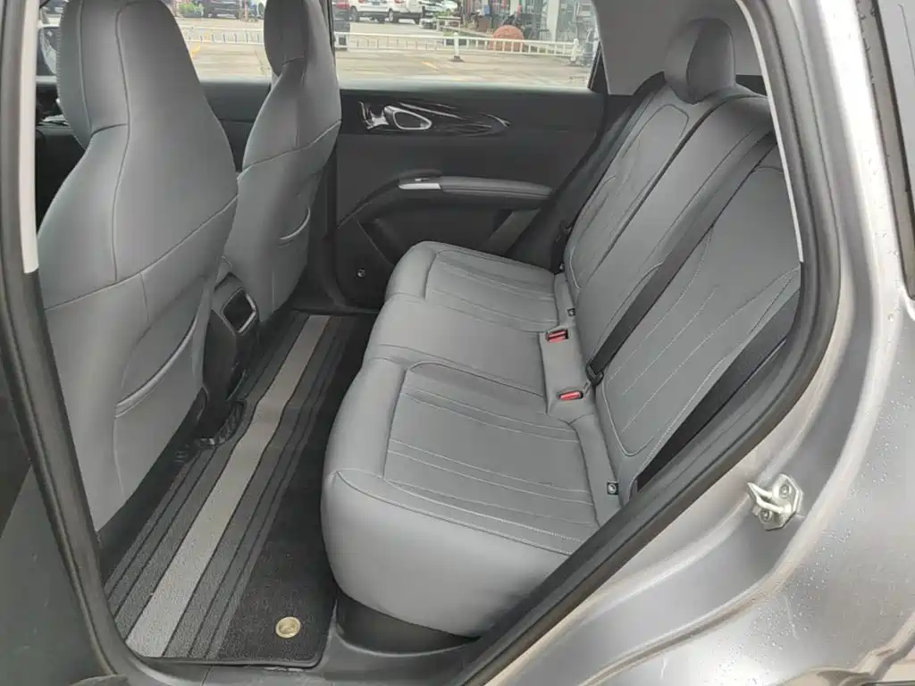 Geely Galaxy Starwish 2026 — фото 17
