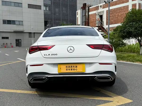 Mercedes-Benz CLA 2022
