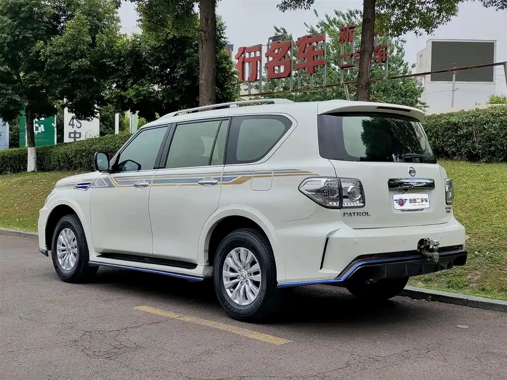 Nissan Patrol 2018 — фото 4