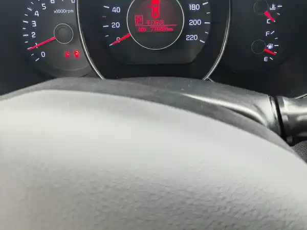 Kia K2 2012