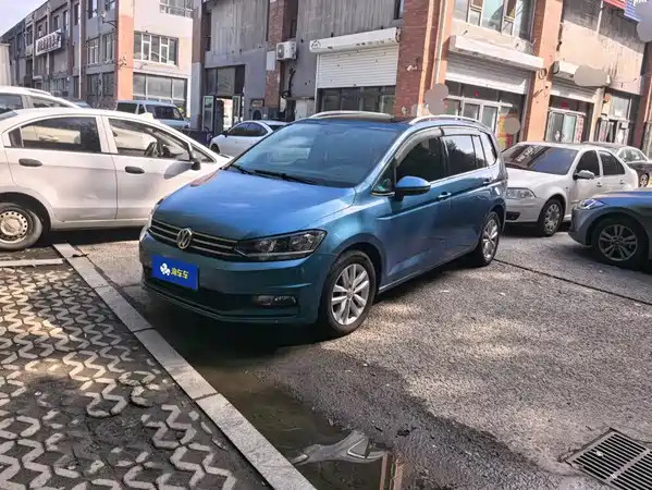 Volkswagen Touran 2019
