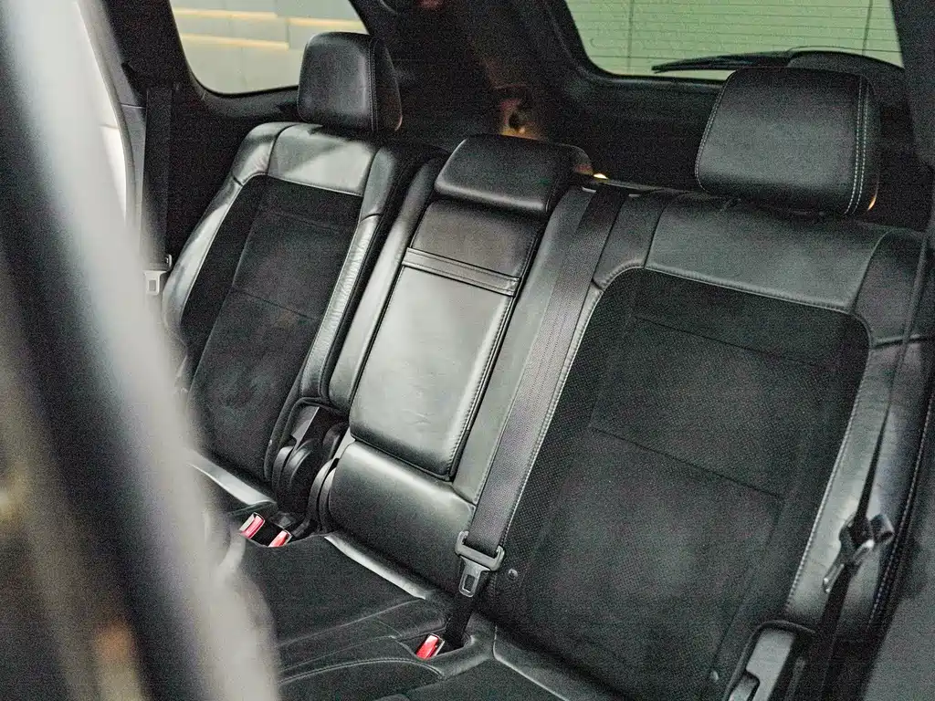 Jeep Grand Cherokee SRT 2012 — фото 22