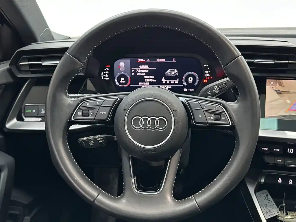 Audi A3 2022 — фото 11