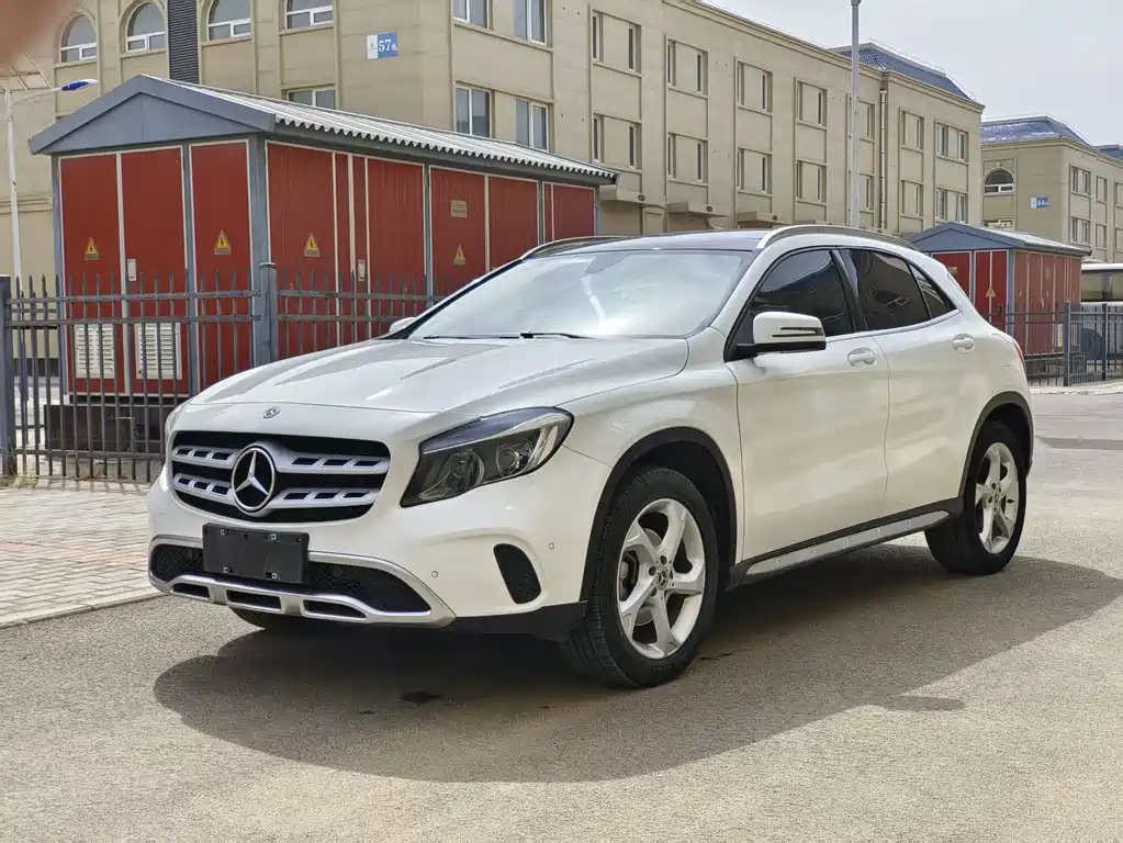 Mercedes-Benz GLA 2018 — фото 1