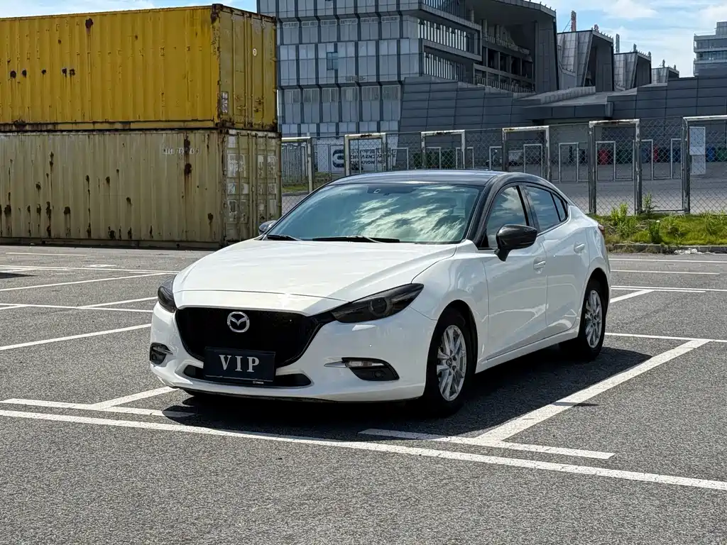 Mazda 3 Axela 2019