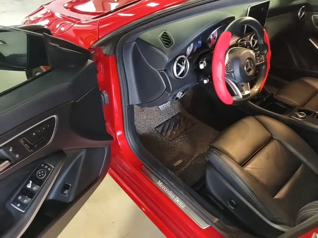 Mercedes-Benz CLA 2016 — фото 16