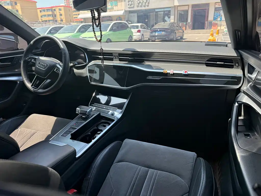 Audi A6L 2019