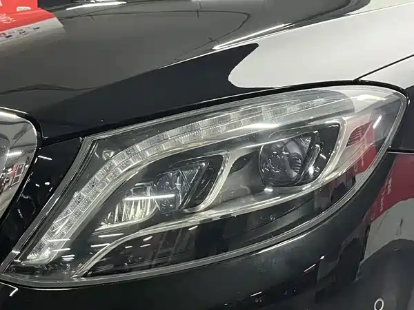 Mercedes-Benz S-Class 2015