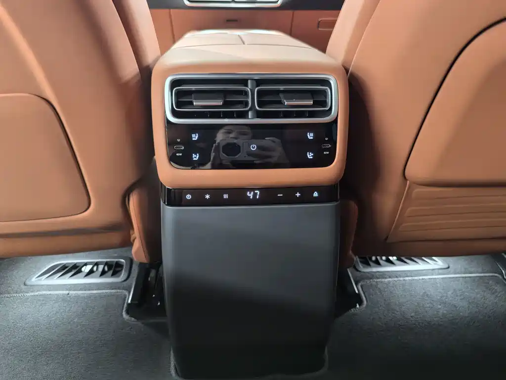Li Auto Li L7 2024