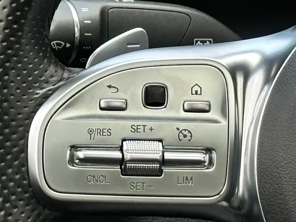 Mercedes-Benz C-Class 2021 — фото 13
