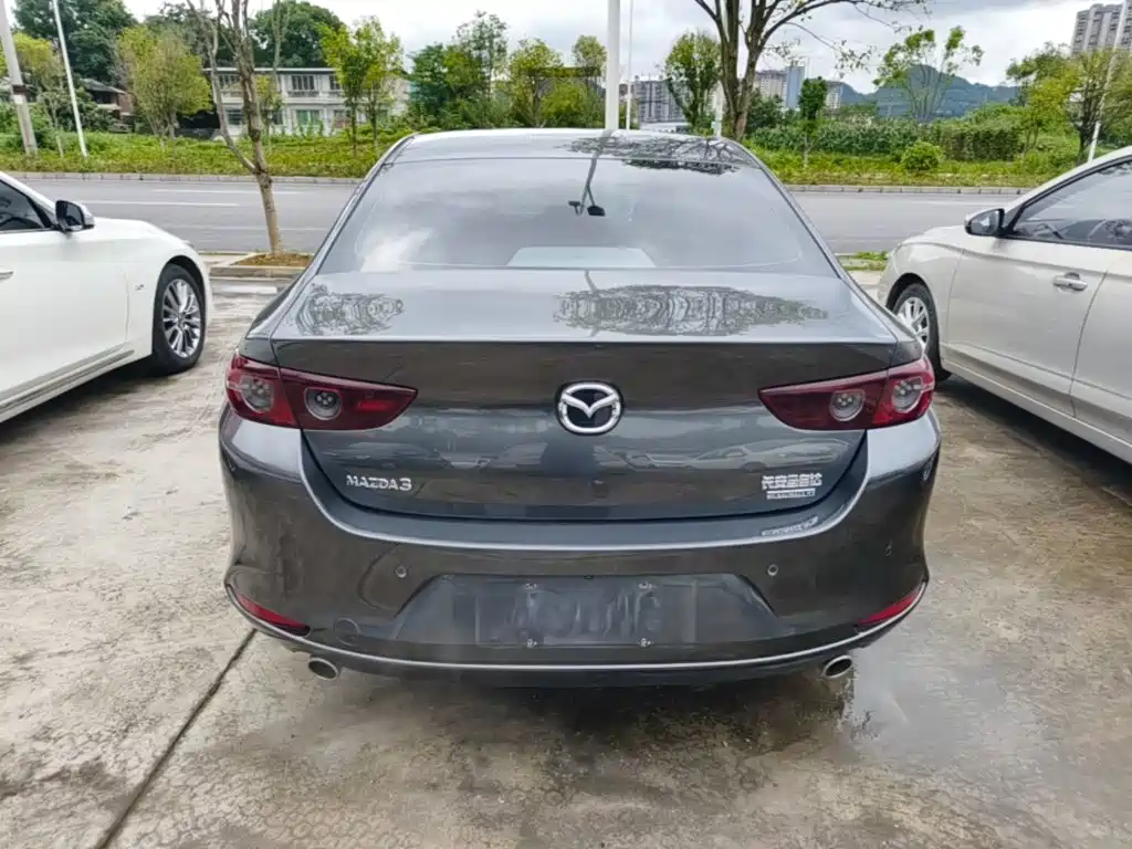 Mazda 3 Angkesela 2022