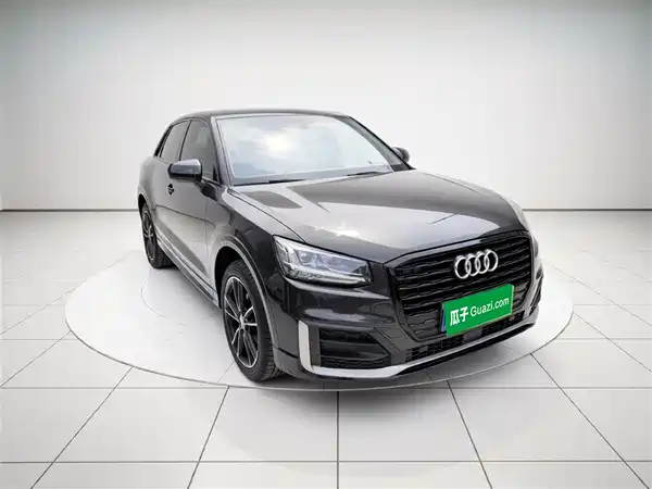 Audi Q2L 2021