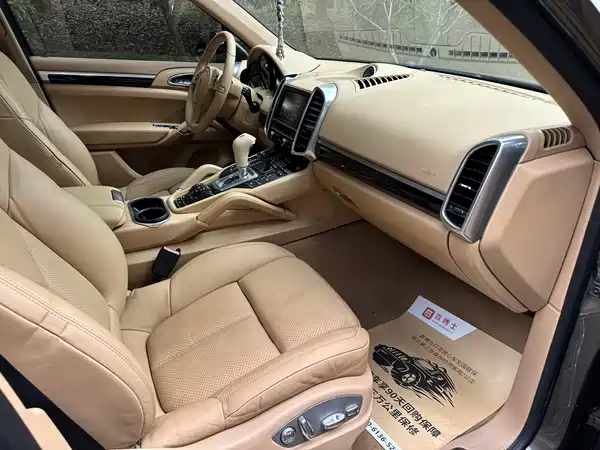 Porsche Cayenne 2013