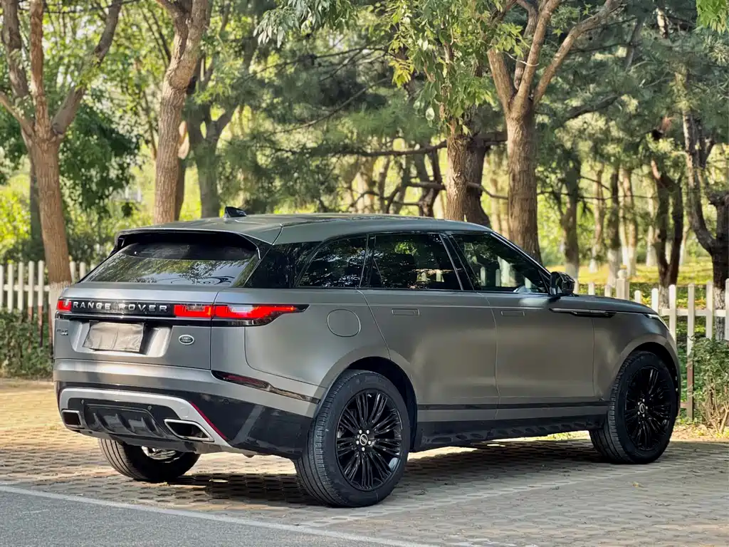 Land Rover Velar 2018 — фото 17