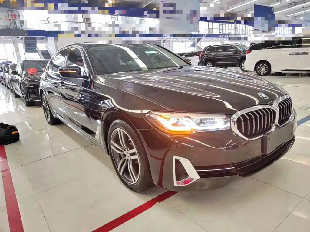 BMW 5 Series 2023
