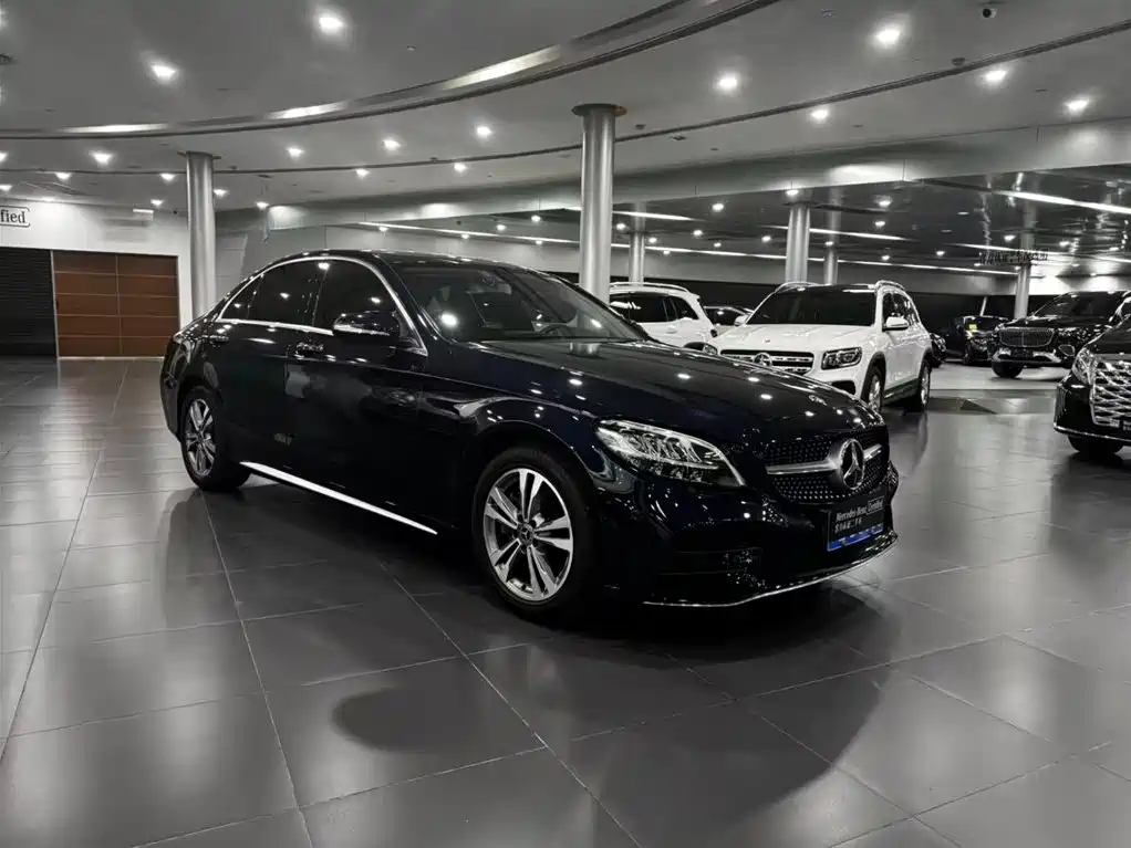 Mercedes-Benz C-Class 2019