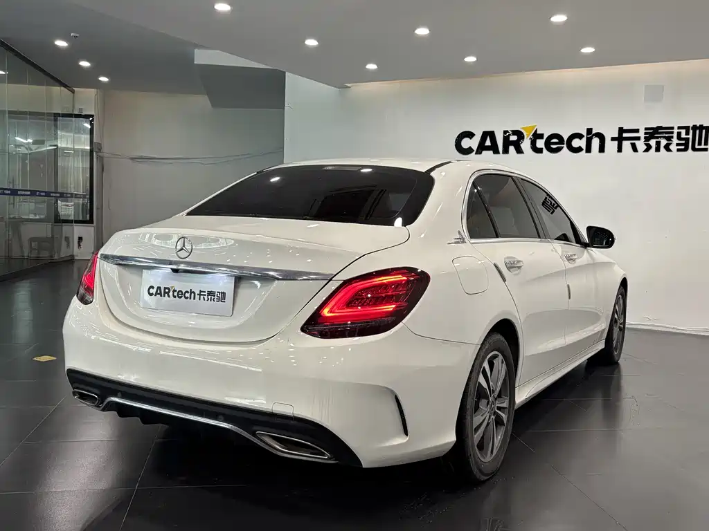 Mercedes-Benz C-Class 2019
