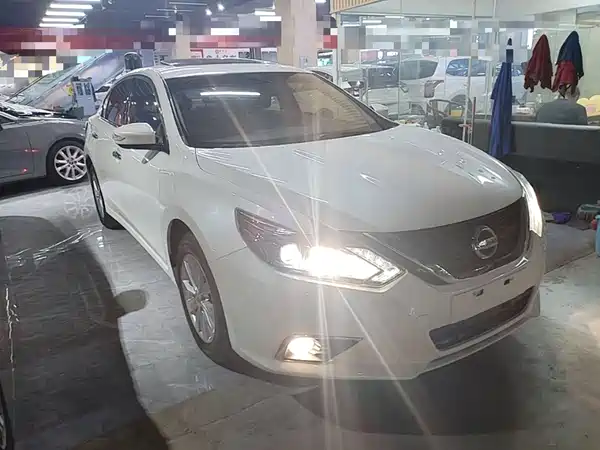 Nissan Teana 2017