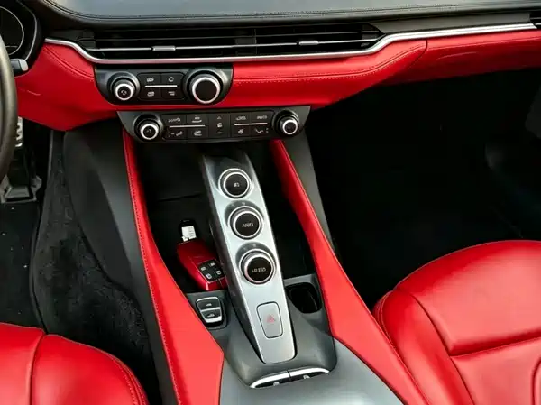 Ferrari Portofino 2019