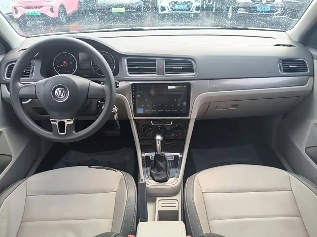 Volkswagen Gran Lavida 2016 — фото 10