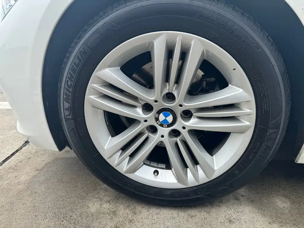 BMW 3 Series 2016