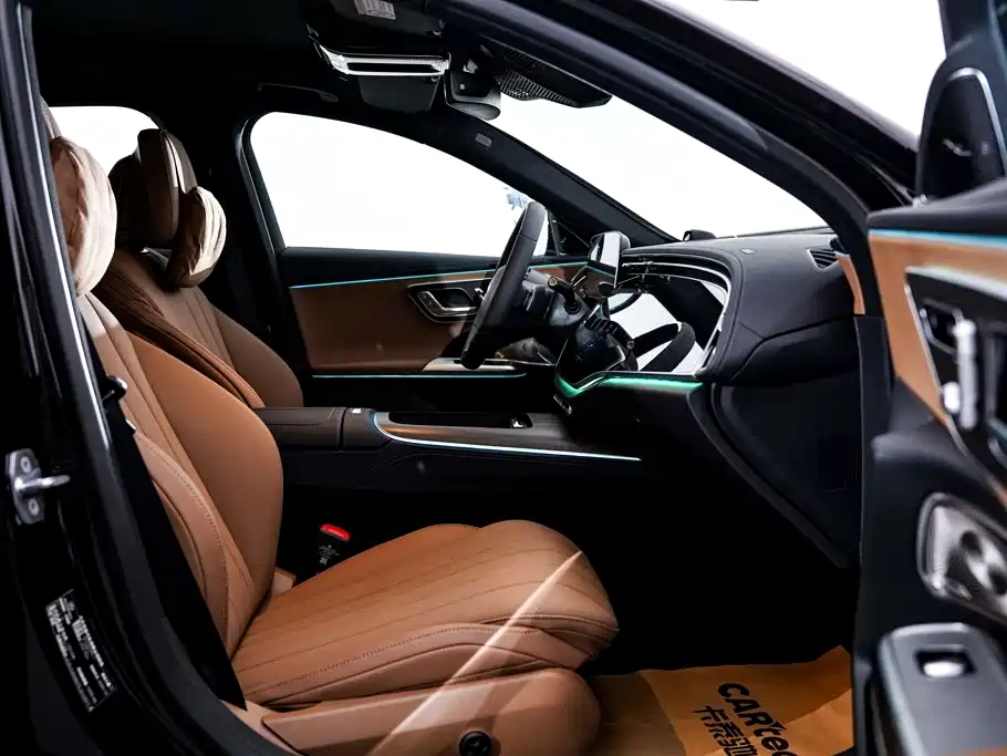 Mercedes-Benz E-Class 2026 — фото 20