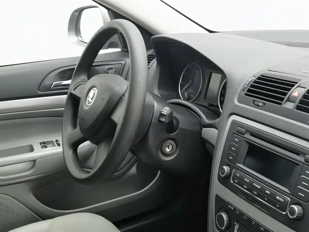 Skoda Octavia 2014 — фото 22
