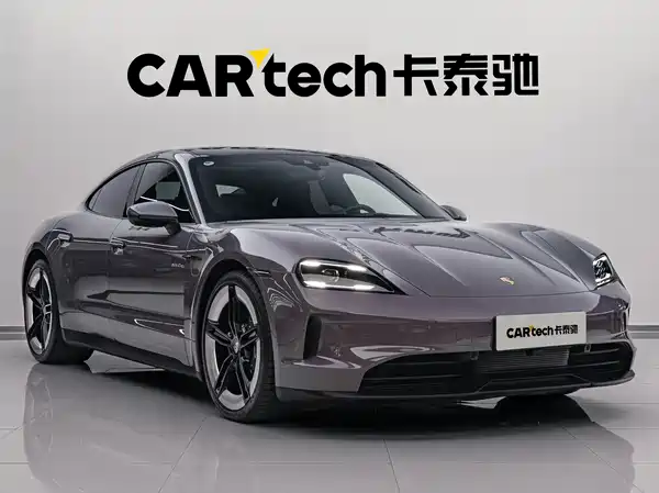 Porsche Taycan 2024