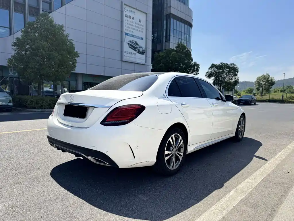 Mercedes-Benz C-Class 2019