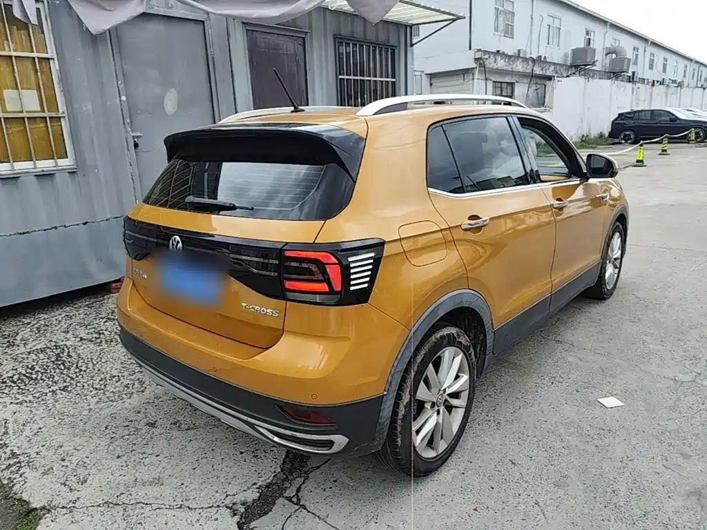 Volkswagen T-Cross 2019