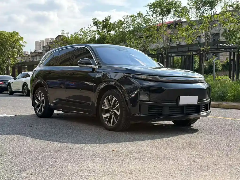Li Auto Li L7 2023