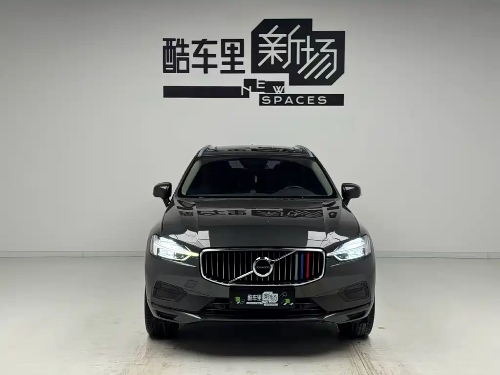 Volvo XC60 2018 — фото 2