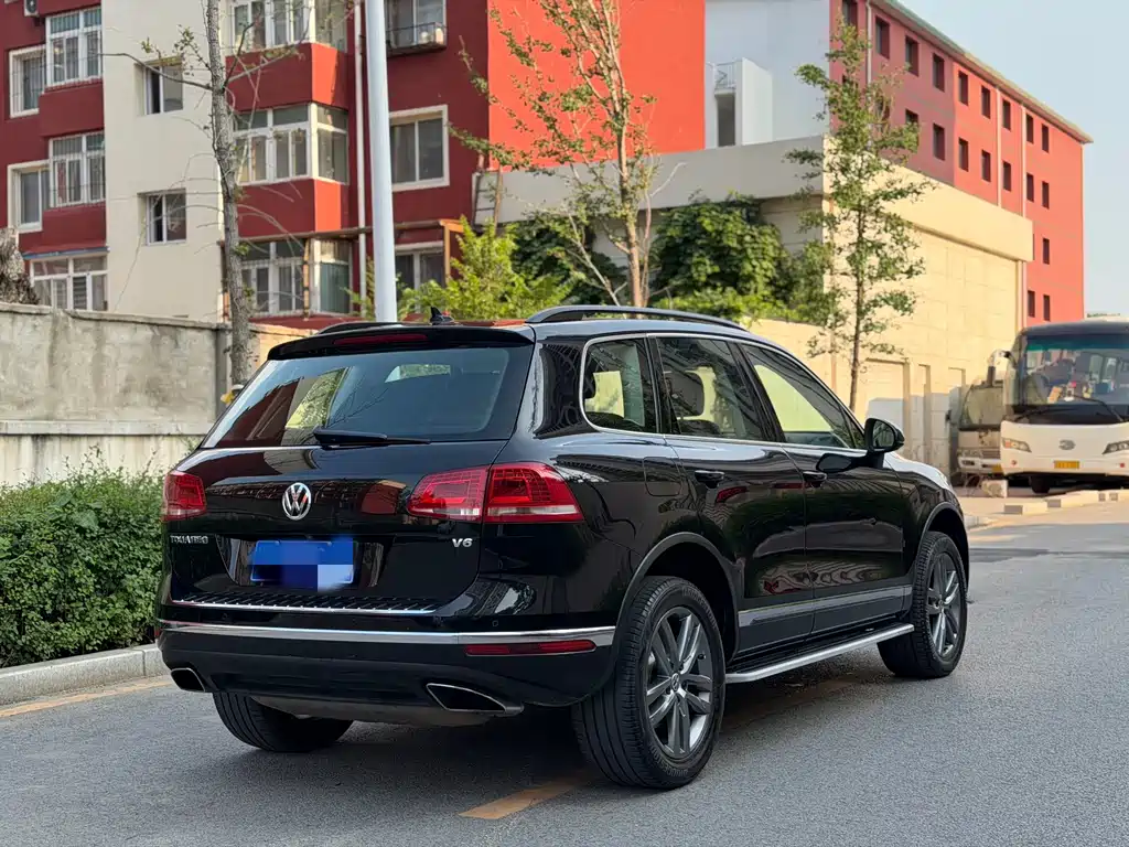 Volkswagen Touareg 2018 — фото 4