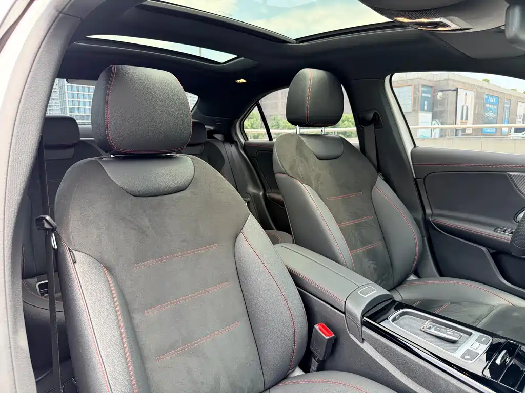 Mercedes-Benz A-Class 2025 — фото 16