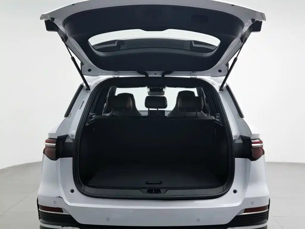 BYD Song Pro New Energy 2022 — фото 16