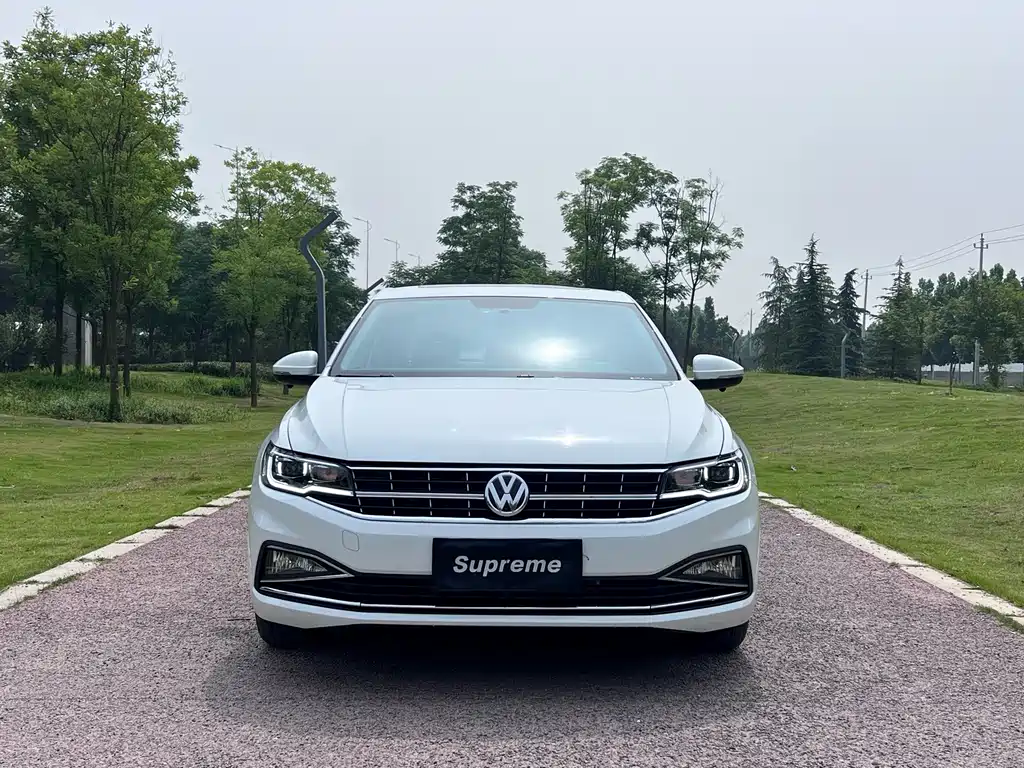 Volkswagen Bora 2021