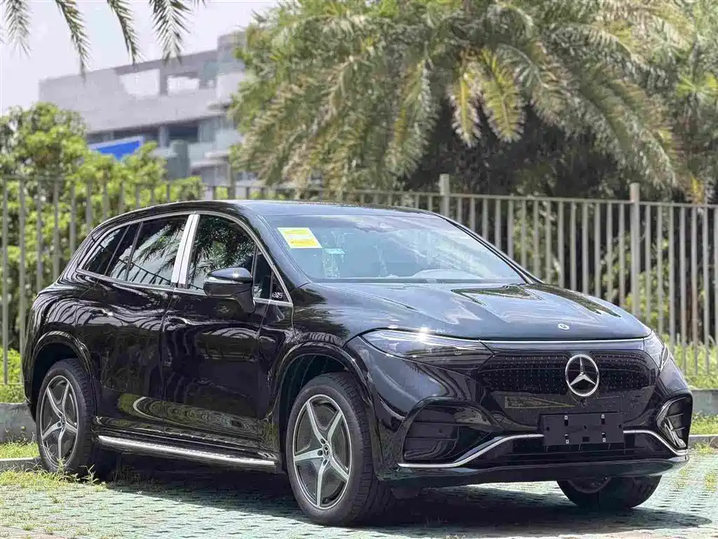 Mercedes-Benz EQS SUV 2026 — фото 3