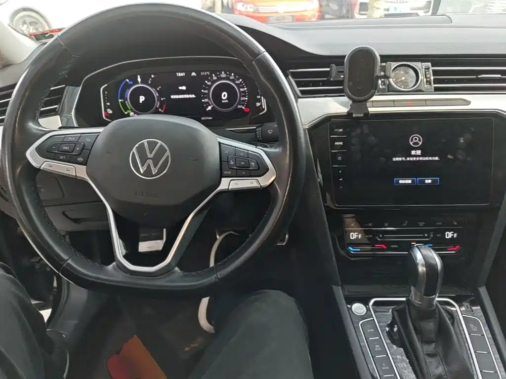 Volkswagen Magotan GTE PHEV 2023 — фото 10
