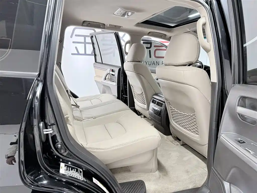 Toyota Land Cruiser 2008 — фото 14