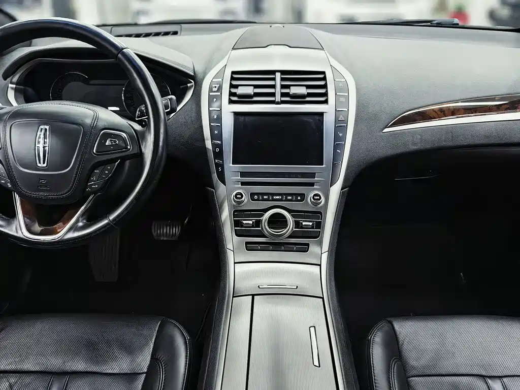 Lincoln MKZ 2016 — фото 6