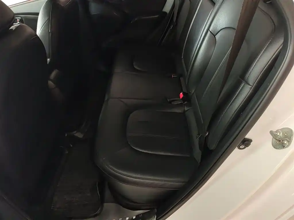 Hyundai ix35 2016 — фото 17